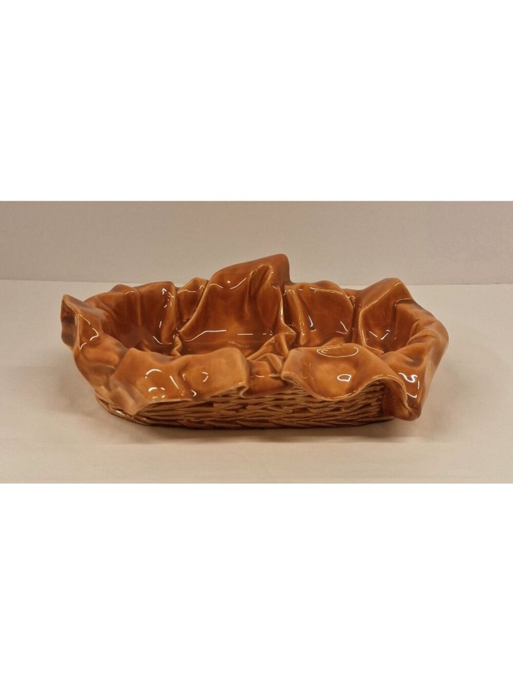 Wicker-Style Ceramic Ruffled Breadbasket Glossy Autumn Butterscotch Glaze